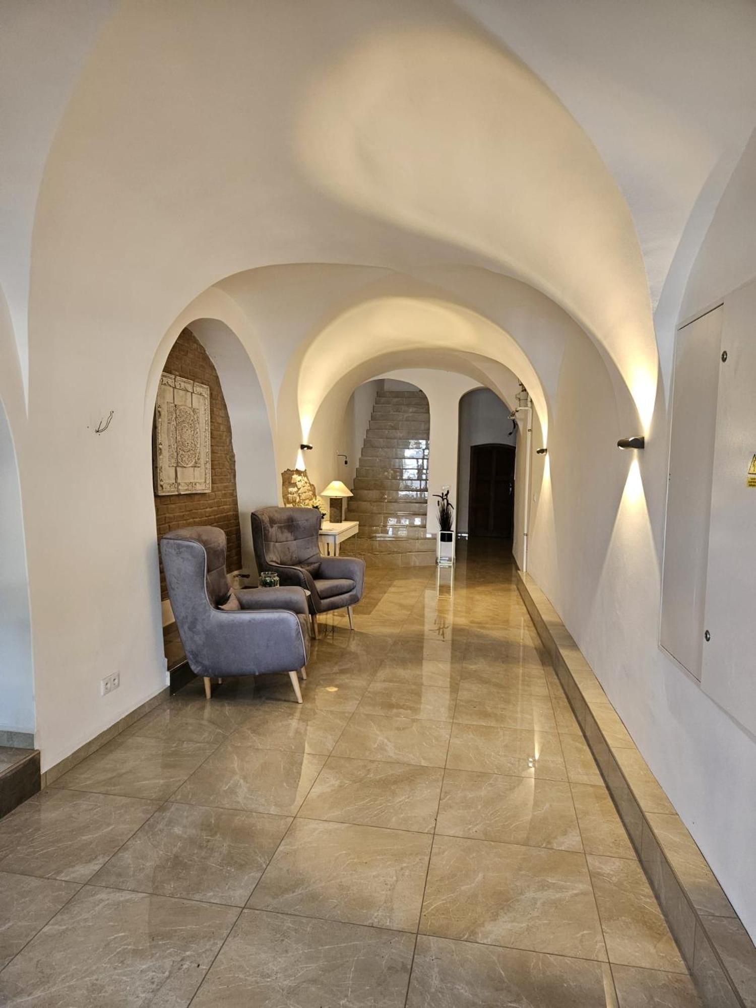 Apartman 184 - Vysoké Mýto エクステリア 写真