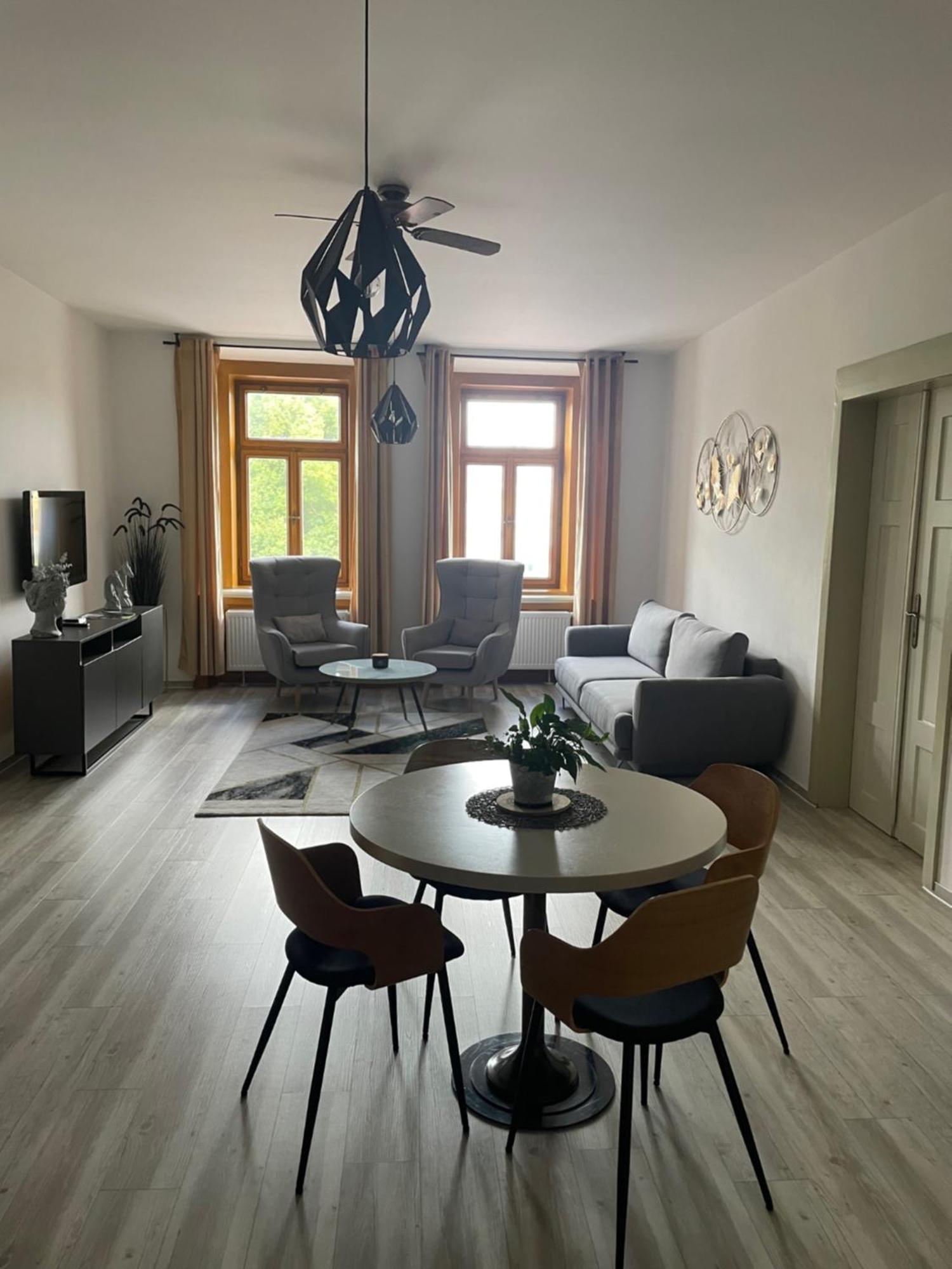 Apartman 184 - Vysoké Mýto エクステリア 写真
